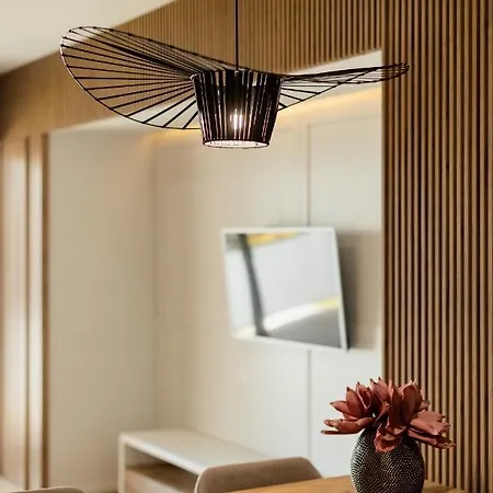 Nest Stiletto Apartment *