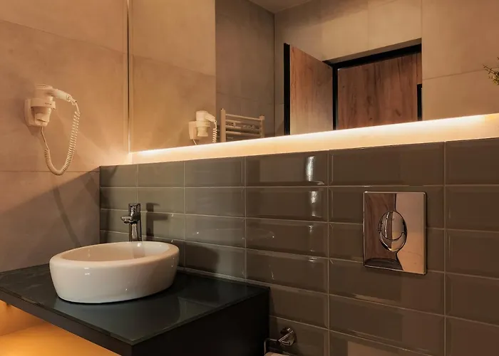 Nest Stiletto Cluj-Napoca