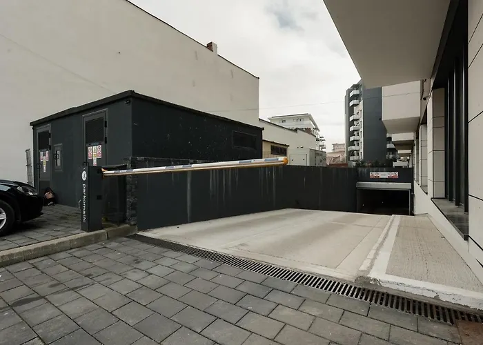 Nest Stiletto Apartament *